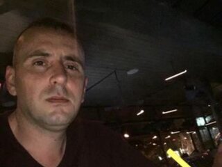 NicolasHollow livesex